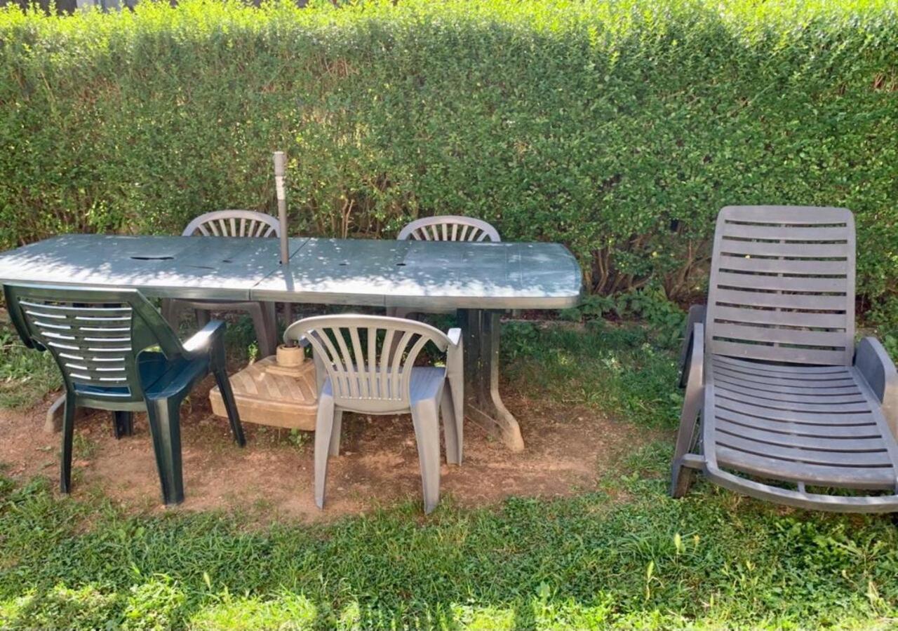 Dormez Dans La Chambre Du Meunier ! Germolles-sur-Grosne Exteriör bild
